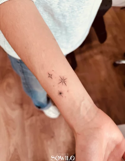 tatouage-etoile-fineline-vendee